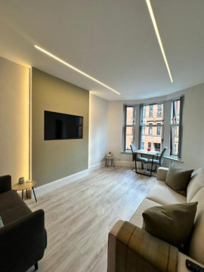 Glasgow West End Tenement Apartment